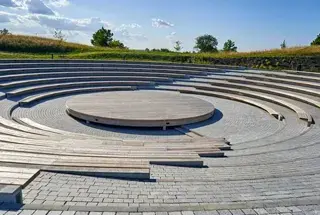  Amphitheatre